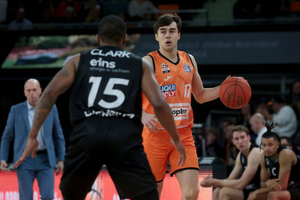 挑战极限的 挑战极限的