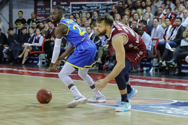 沧州雄狮的 沧州雄狮的