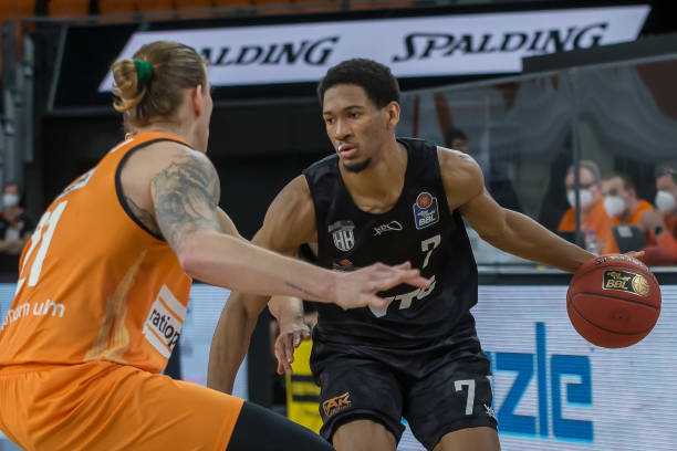 光鲜背后的 光鲜背后的