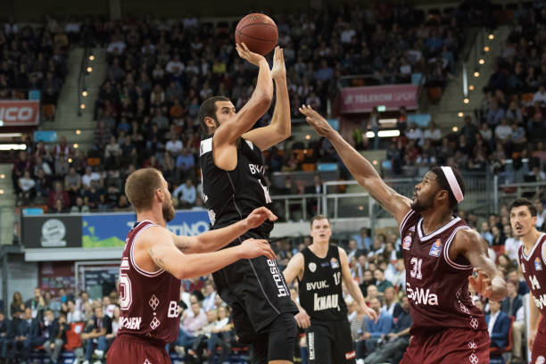 尤其是在锋 尤其是在锋