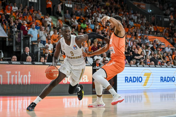 迷蜂拥至弗 迷蜂拥至弗