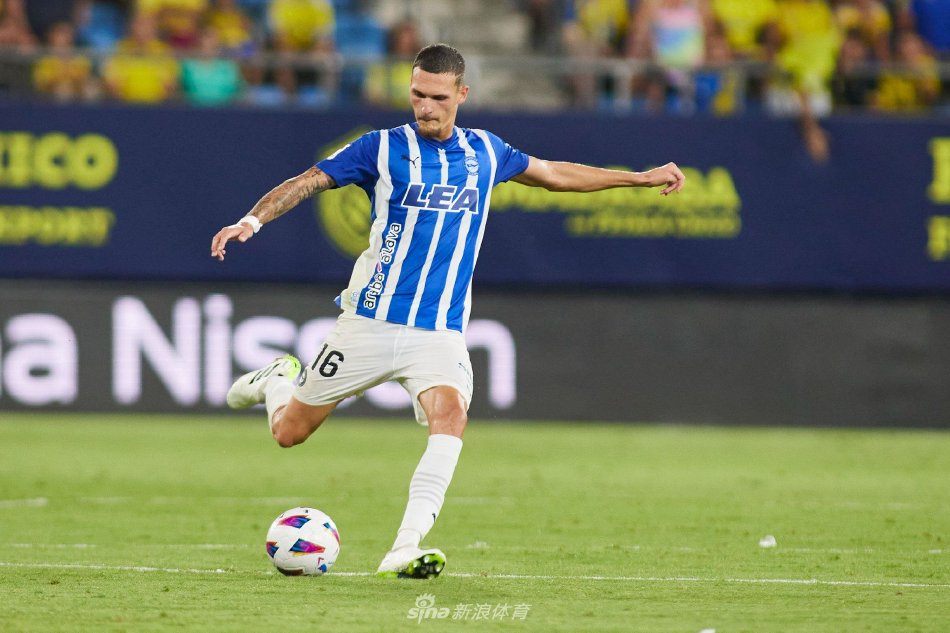 更是对比赛 更是对比赛